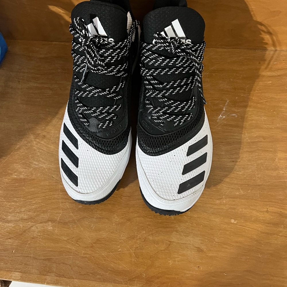 Adidas baseball turf shoes